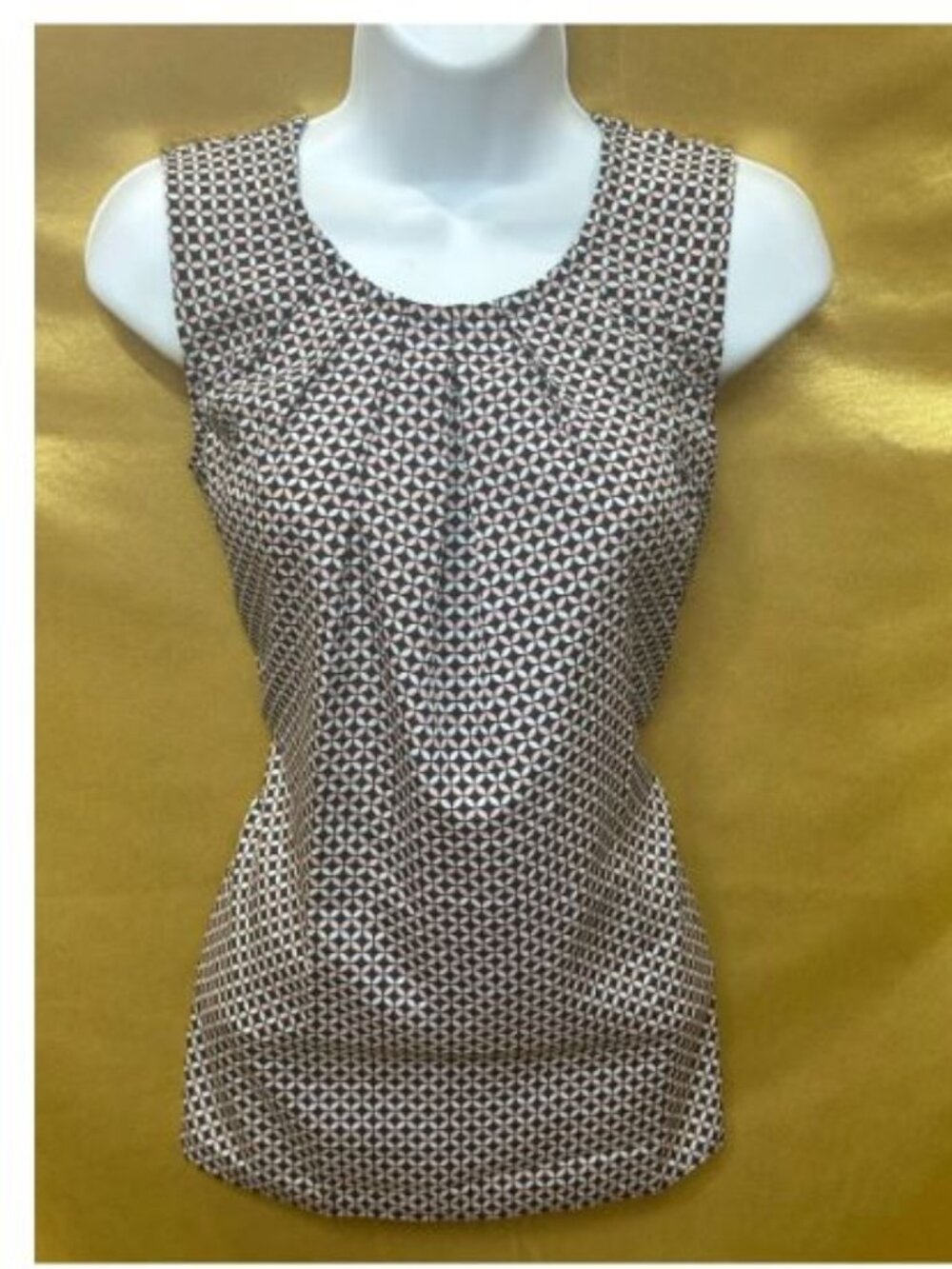 Merona Geometric Print With Keyhole Back Blouse Size‎ XS